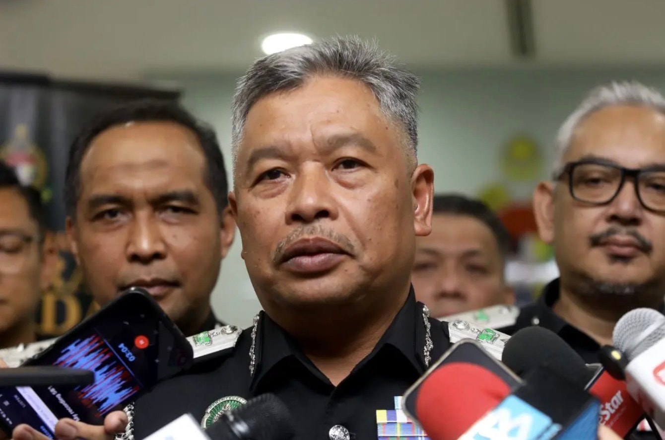 டோன்டோ கும்பலுடன் தொடர்புடைய அதிகாரிகள் மீது கடும் நடவடிக்கை – குடிநுழைவுத் துறை தலைமை இயக்குநர் எச்சரிக்கை