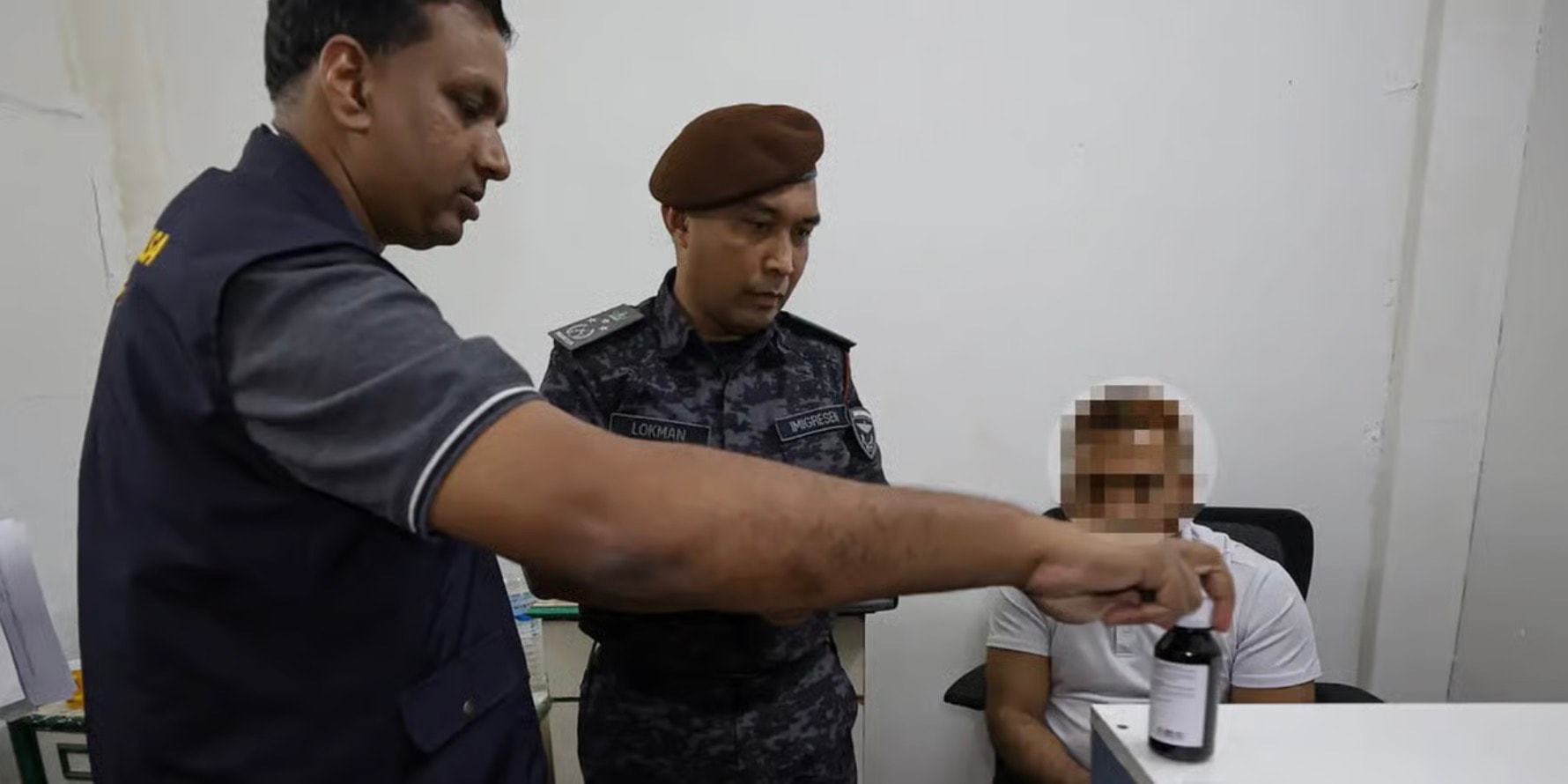 கோலாலம்பூரில் போலி மருத்துவர்களாக வலம் வந்த 6 பேர் உட்பட 18 வெளிநாட்டினர் கைது