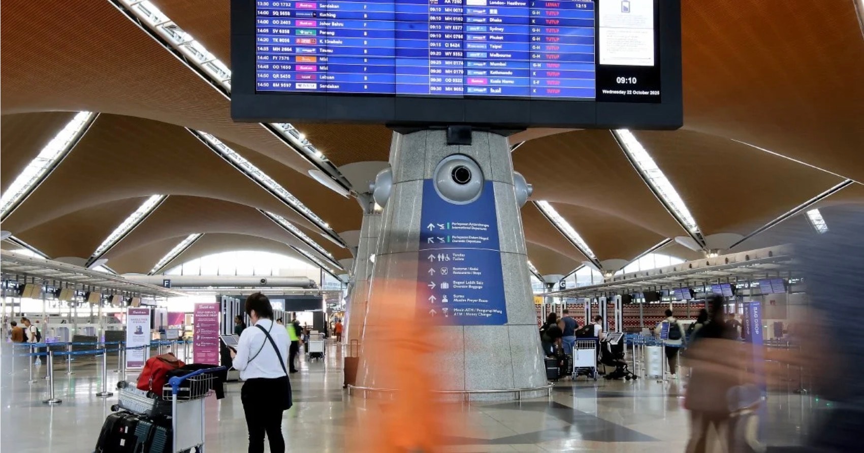 விமானப் பயணிகள் நலன்: விமான நிறுவனங்களுக்கு மலேசிய விமானப் போக்குவரத்து ஆணையம் அறிவுறுத்தல்