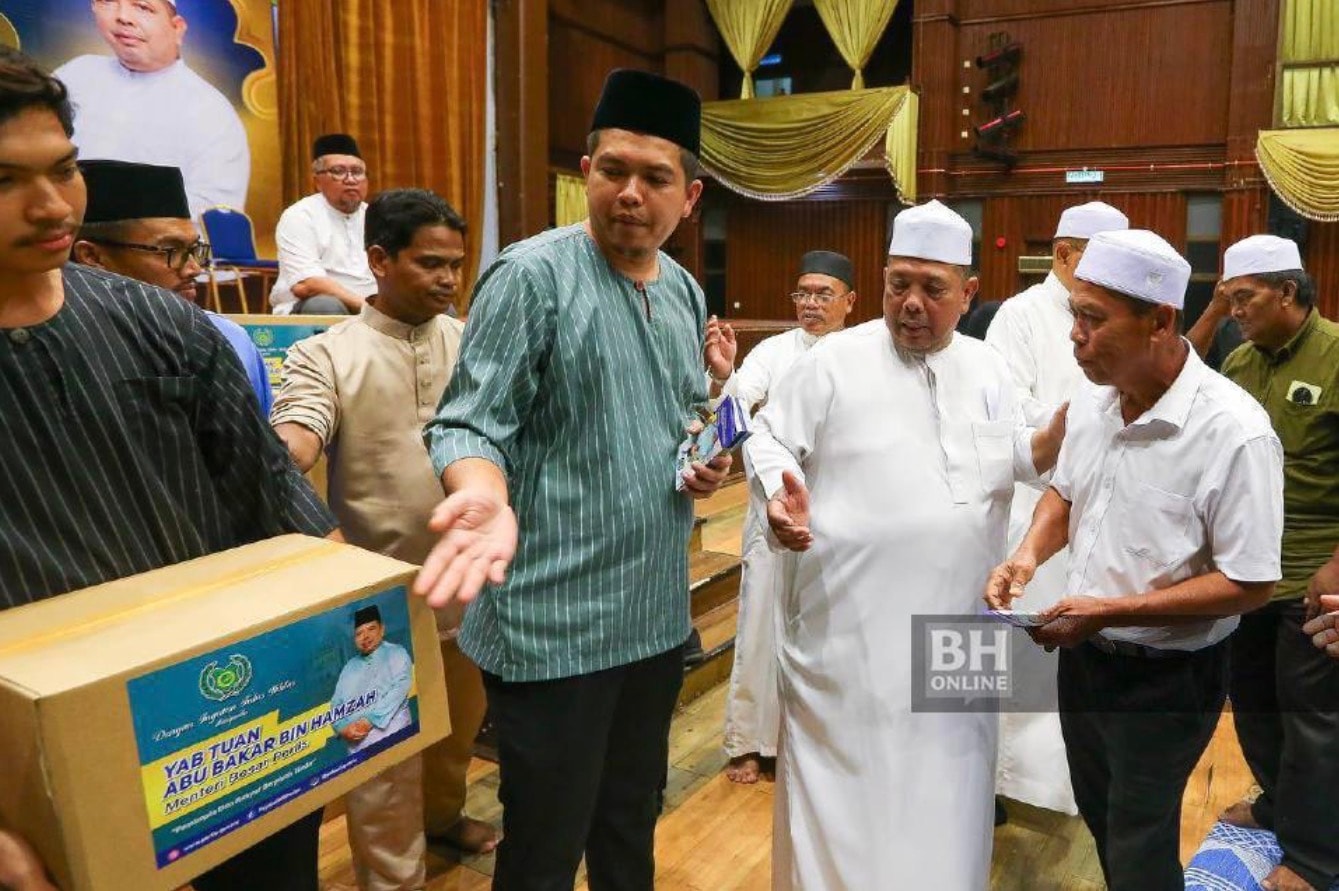 பெர்லிஸ் அரசரின் வெள்ளி விழா கொண்டாட்டம்: 1,00,000 மக்கள் வருகை தருவர் என எதிர்பார்ப்பு