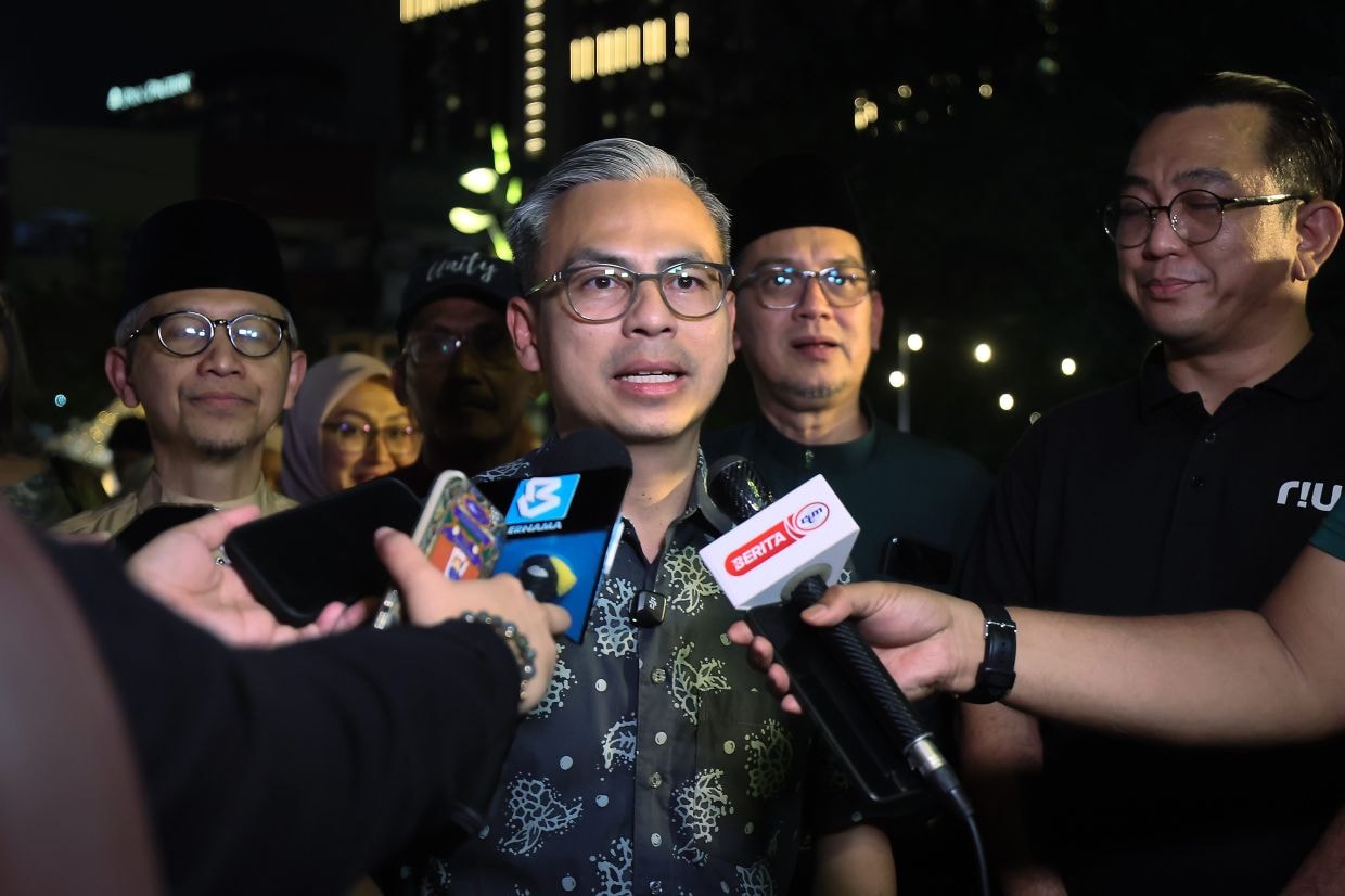 பிரதமரின் பதவிக்காலத்தை 10 ஆண்டுகளாகக் கட்டுப்படுத்தும் சட்ட மசோதா ஜூன் மாதம் தாக்கல்: ஃபஹ்மி ஃபாட்சில்