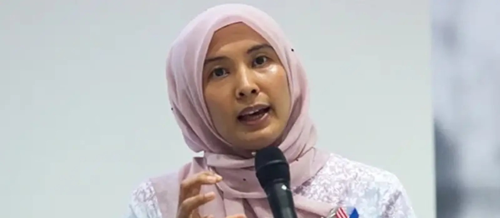 நூருல் இசா ராஜினாமா? - வதந்திகளுக்கு முற்றுப்புள்ளி வைத்தது பி.கே.ஆர்