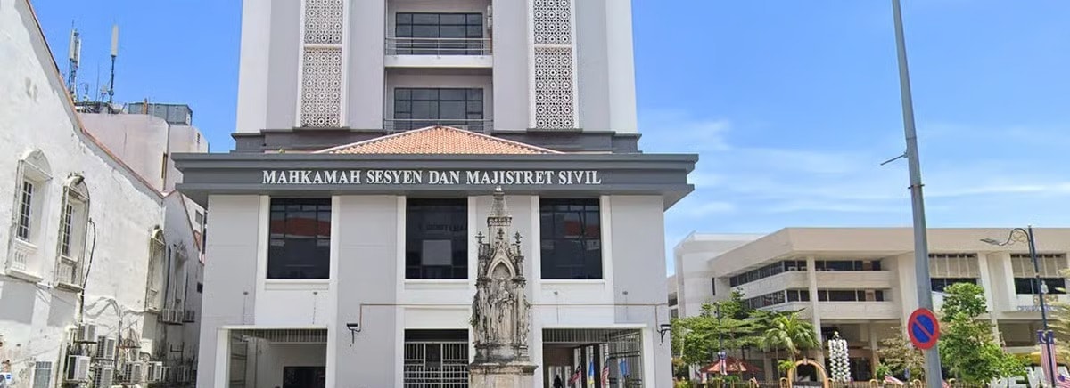 போலீசாரைத் தாக்கியதாக  8 பேர் மீது குற்றச்சாட்டு 