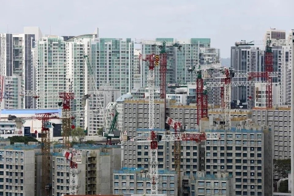 எஞ்சிய வீடுகள் விற்பனை: தகுதியுள்ள அனைத்து சிங்கப்பூரர்களுக்கும் சம வாய்ப்பு - வீவக விளக்கம்