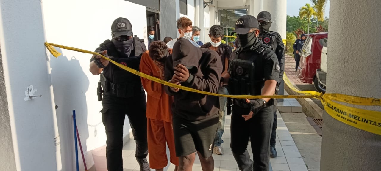 கவின்ராஜ் கொலை வழக்கு: இருவர் நீதிமன்றத்தில் ஆஜர், இருவர் சாட்சிகளாக மாற்றம்