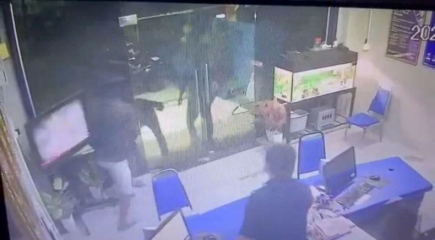 மேரு போலீஸ் நிலையத்திலேயே பயங்கர மோதல்: பிடிபட்டவர்களின் எண்ணிக்கை 8 ஆக உயர்ந்தது