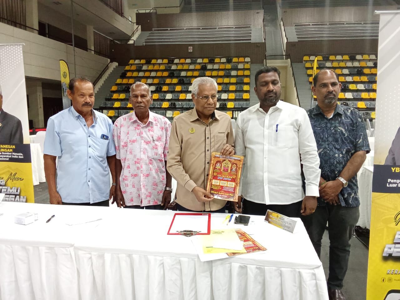 சுங்கை சிப்புட் தோட்டத் தொழிலாளர்களின் நில விவகாரம் - 27 ஆண்டு கால போராட்டத்திற்கு தீர்வுகாண நடவடிக்கை!