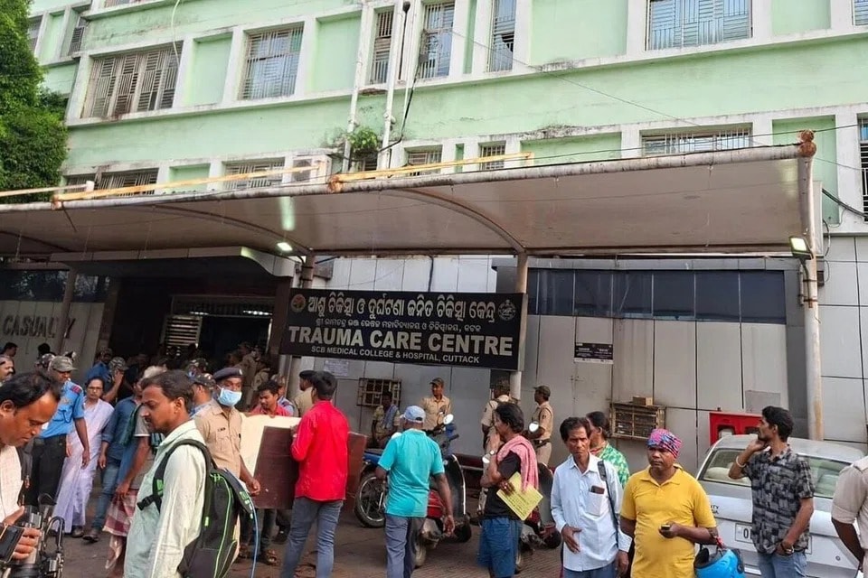 ஒடிசா: மருத்துவமனை தீ விபத்தில் 10 நோயாளிகள் பலி