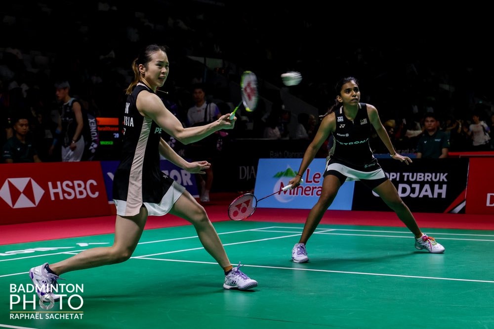 ஆல் இங்கிலாந்து பேட்மிண்டன்: 19 ஆண்டுகால காத்திருப்பை முடிவுக்குக் கொண்டுவந்த பியர்லி - தீனா ஜோடி அரையிறுதியுடன் வெளியேற்றம்