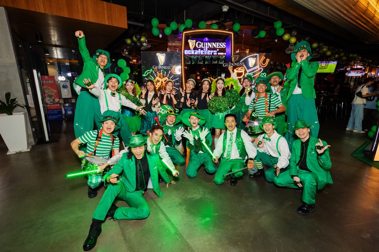 நாடு முழுவதும் 40-க்கும் மேற்பட்ட உணவகங்களில் கின்னஸ் (Guinness) புனித பேட்ரிக் தின கொண்டாட்டம்