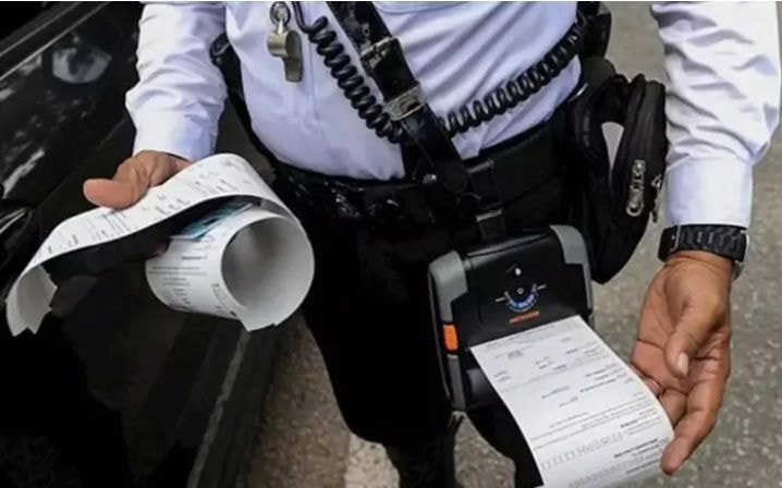 இஸ்கண்டார் புத்ரி பகுதியில் ‘ஓப்பராசி சாம்செங் ஜாலானான்’ நடவடிக்கை – 32 சம்மன்கள் வழங்கப்பட்டன