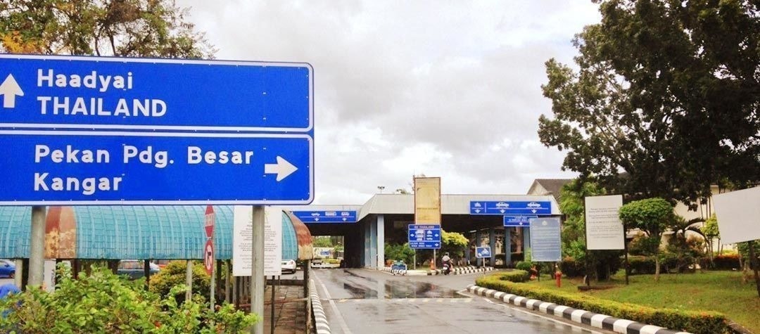 எரிபொருள் தட்டுப்பாடு: தென் தாய்லாந்திற்குச் செல்வதைத் தவிர்க்க மலேசியர்களுக்கு அறிவுறுத்து