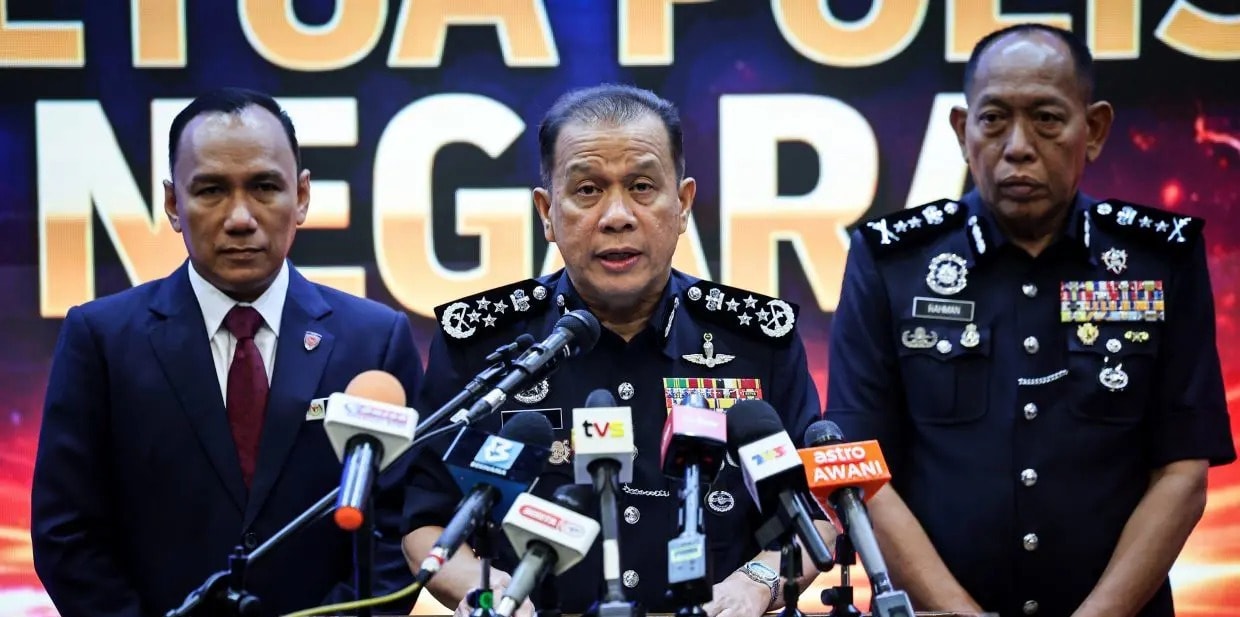 தொழிலதிபர் விக்டர் சின் வெளிநாட்டில் இருப்பதாக போலீஸ் தகவல்