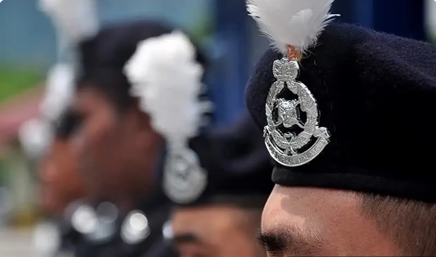 2 லட்சம் ரிங்கிட் கிரிப்டோகரன்சி கொள்ளை: 12 போலீஸ் அதிகாரிகள் பணியிடை நீக்கம்