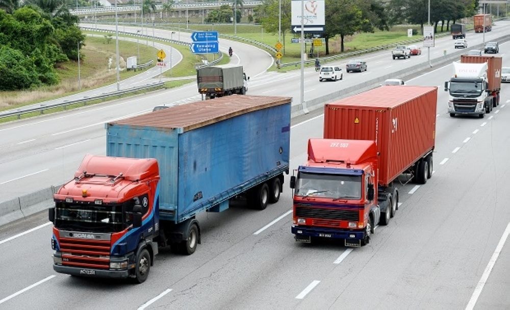 ஹரி ராயா பண்டிகையை முன்னிட்டு சரக்கு மற்றும் தளவாட வாகனங்களுக்கு தற்காலித் தடை