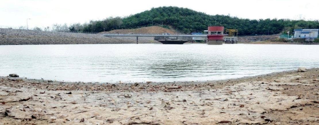 மலாக்கா அணைகளில் நீர்மட்டம் சரிவு: கவலைப்படத் தேவையில்லை என மாநில அரசு உறுதி