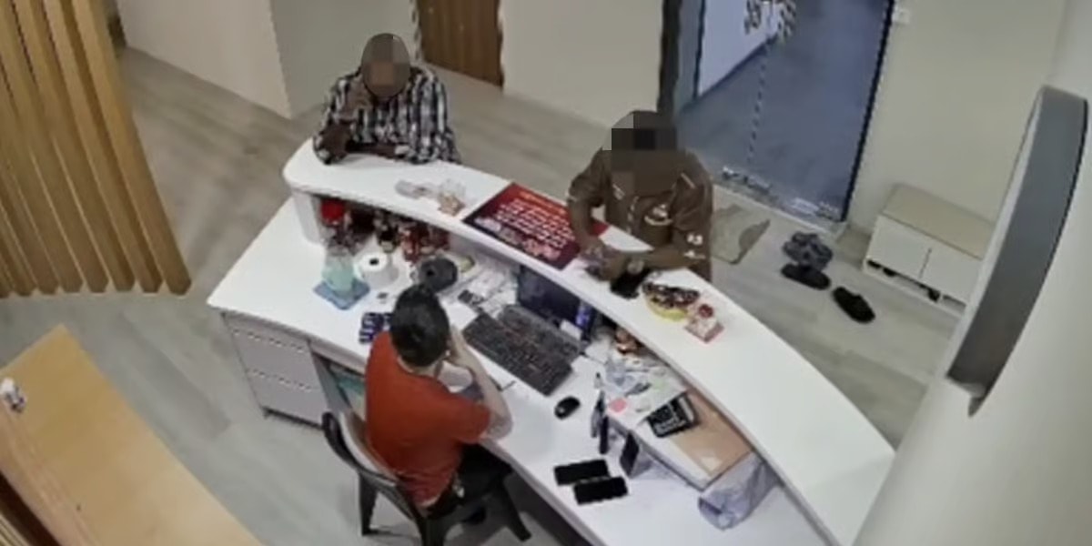 உடம்புப் பிடி நிலையத்தில் பணம் கேட்டு மிரட்டல்: 2 பிகேஆர் கட்சி உறுப்பினர்கள் கைது