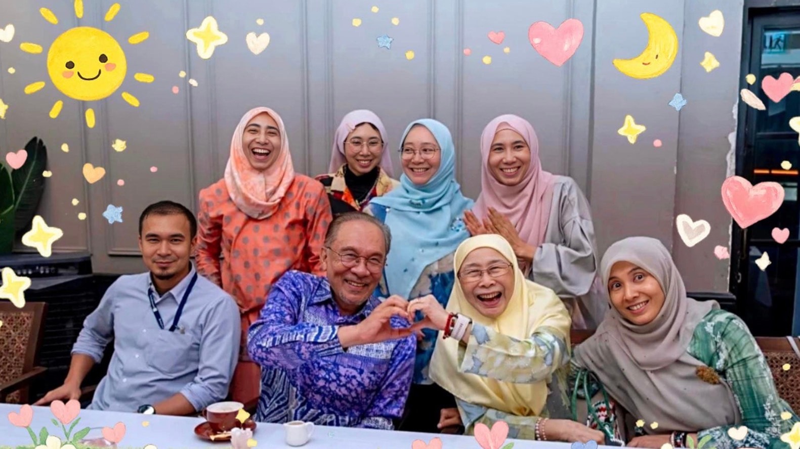 பெண்மை நாட்டின் முன்னேற்றத்திற்கான அச்சாணி - அனைத்துலக மகளிர் நாளில் பிரதமர் அன்வார் இப்ராஹிம் புகழாரம்