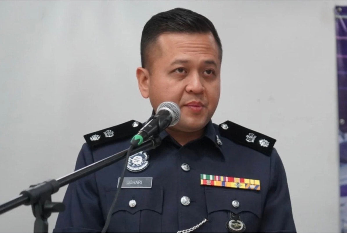 நீலாய் அஸ்திக் கலசத் திருட்டு: 4 கலசங்கள் மீட்பு, 10 பேரிடம் விசாரணை