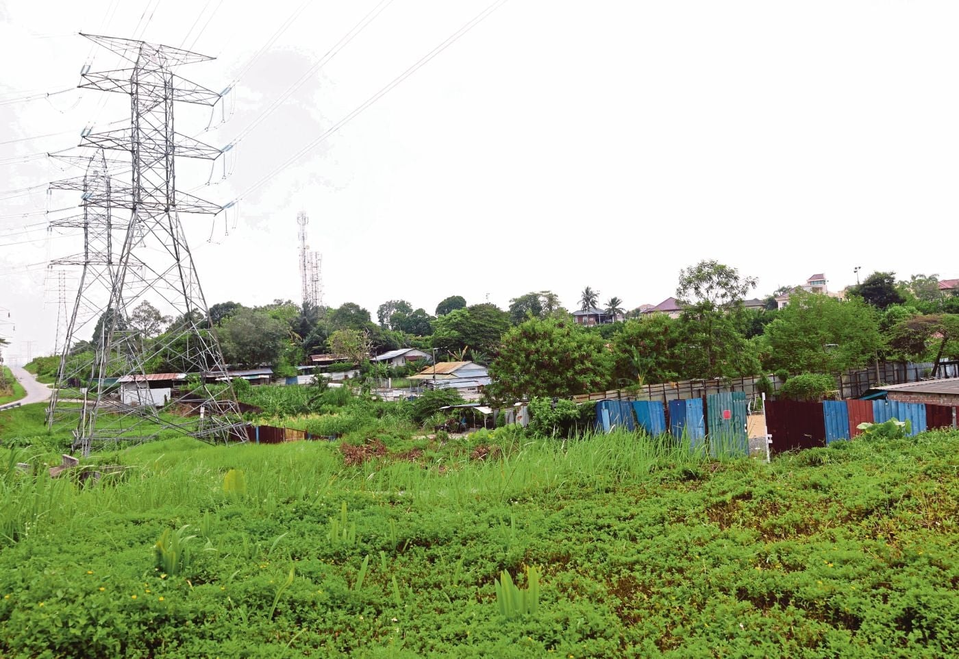 3 பேர் உயிரிழப்பு: மின்சார அமைப்புகளை நெருங்க வேண்டாம் என தெனாகா நேஷனல் எச்சரிக்கை