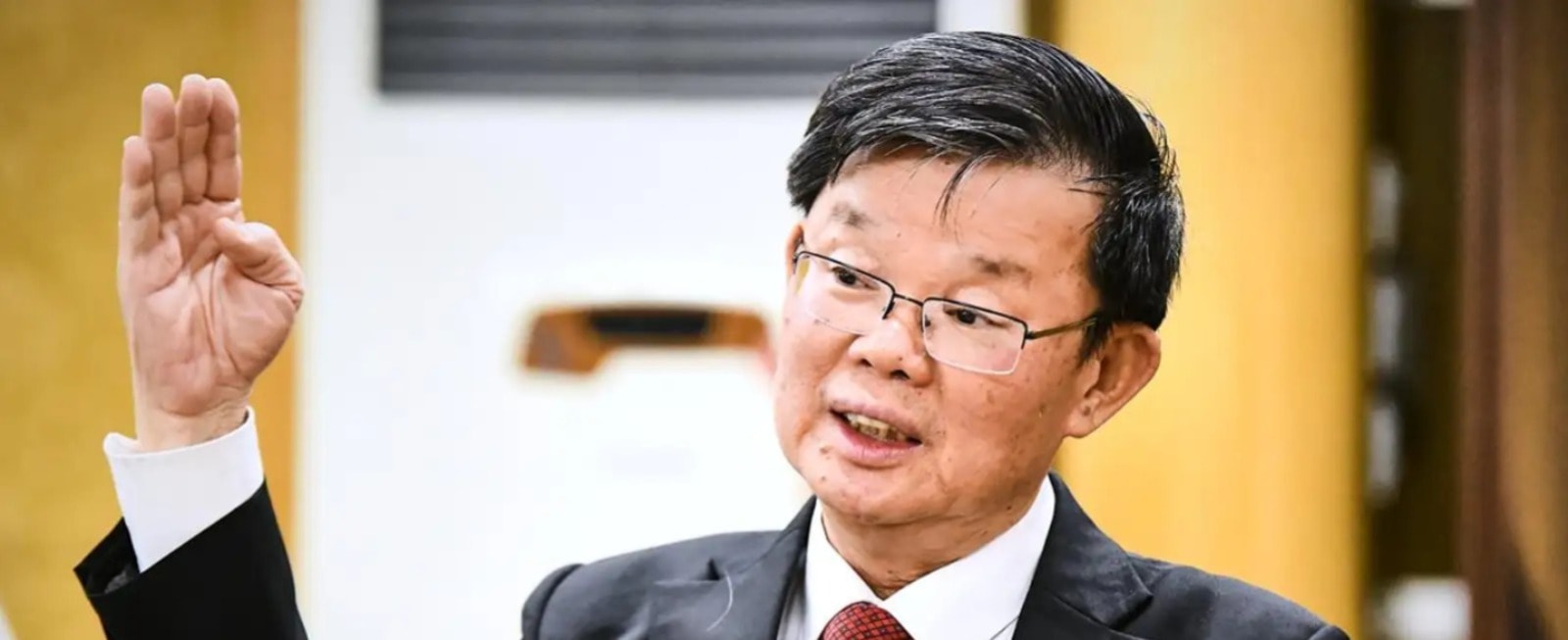 பினாங்கு நில வரி குறைப்பு: வணிக மற்றும் தொழில் துறை உரிமையாளர்களுக்கு  சலுகை