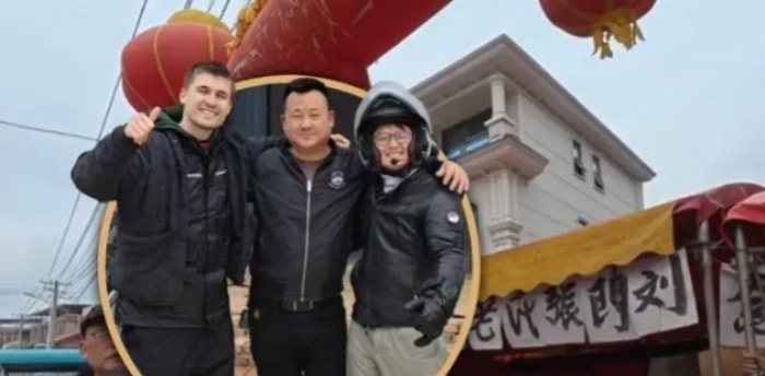 சீனாவில் முதியவரின் இறுதிச் சடங்கை உணவகம் எனத் தவறாகப் புரிந்துகொண்ட அமெரிக்கச் சுற்றுலாப் பயணிகள்!