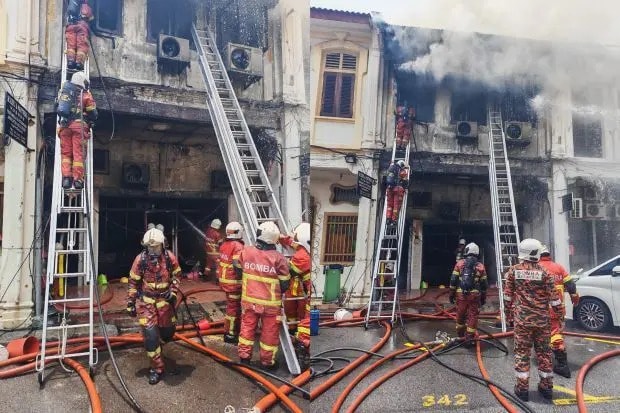 "வழக்கறிஞர் நிறுவனத்திற்குள் சிக்கிய இருவர் பாதிப்பு!"