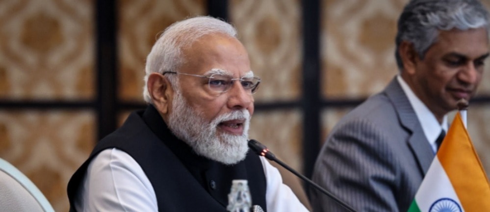 நாடாளுமன்ற விரிவாக்கம் மற்றும் பெண்களுக்கான இடஒதுக்கீடு: பிரதமர் மோடியின் திட்டத்திற்கு எதிர்க்கட்சிகள் எதிர்ப்பு