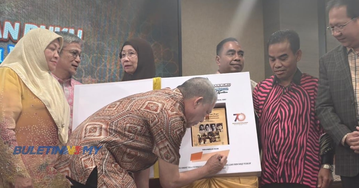 இளைஞர்கள் வரலாற்றைப் புரிந்து கொள்வது அவசியம்:  டத்தோ ஸ்ரீ ஃபாடில்லா யூசோப் வலியுறுத்தல்