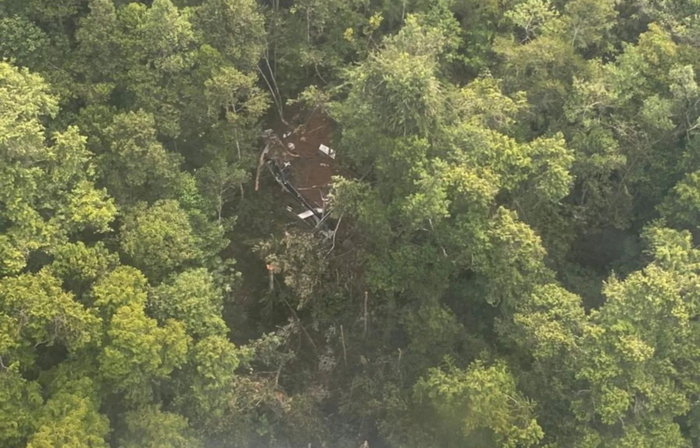 இந்தோனேசிய ஹெலிகாப்டர் விபத்து: மலேசியர் உட்பட 8 பேர் பலி