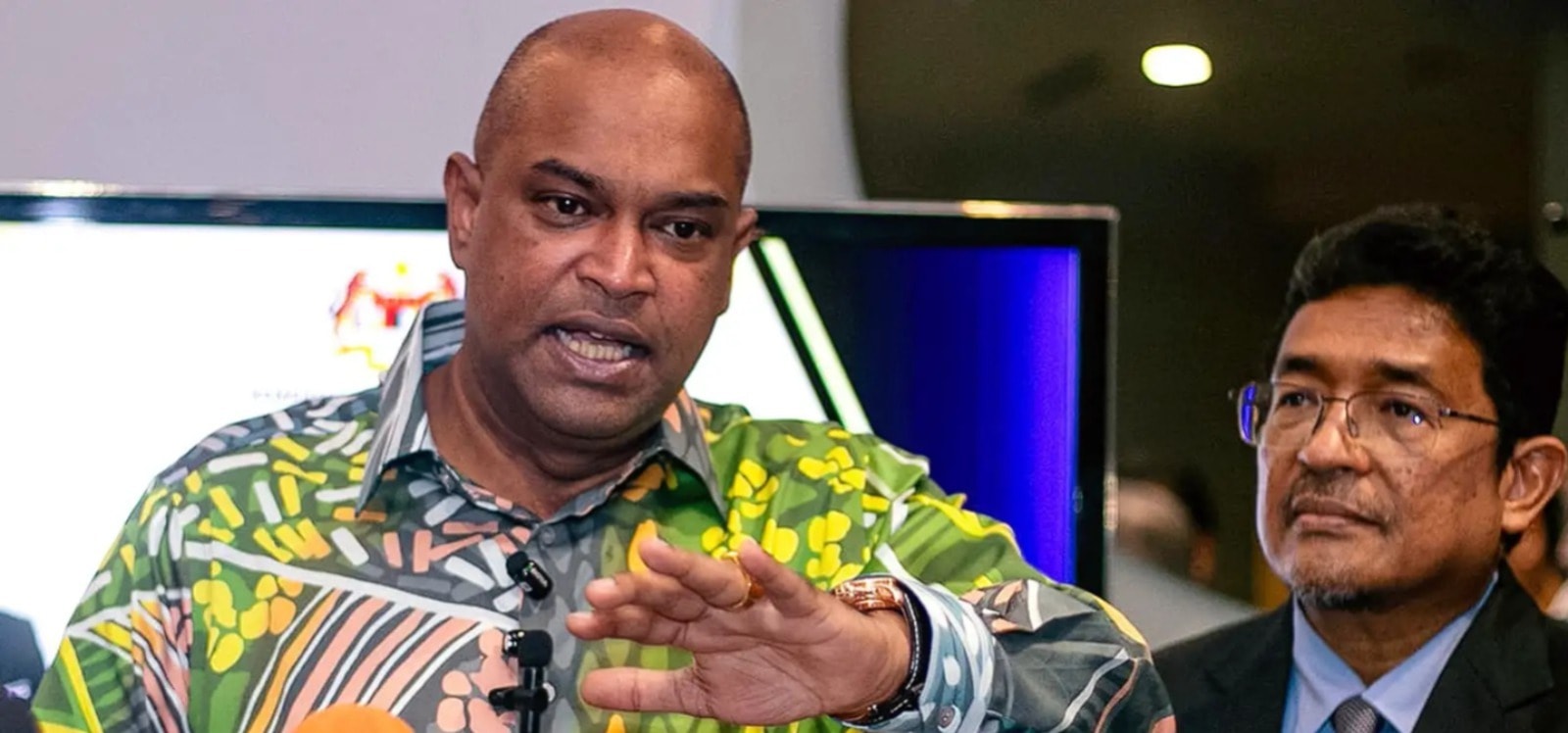 முதலில் உங்கள் உள்முரண்பாடுகளைத் தீர்த்துக்கொள்ளுங்கள்": MTUC- க்கு அமைச்சர் ரமணன் அறிவுறுத்து 