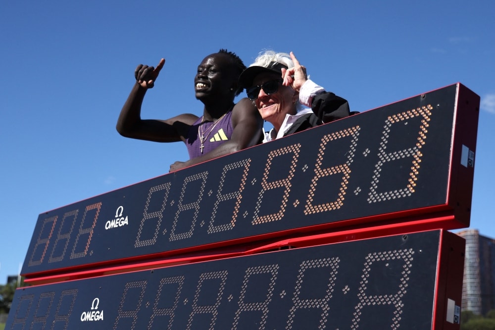 200 மீட்டர் ஓட்டத்தில் புதிய சாதனை: உசைன் போல்ட்டின் சாதனையை முறியடித்த இளம் வீரர் குவாட்!