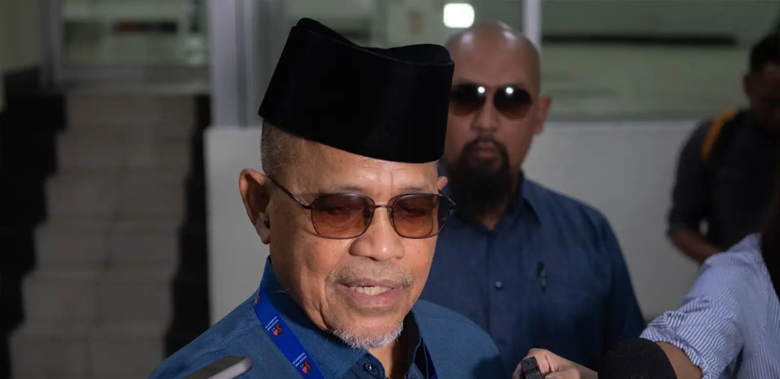 மந்திரி பெசாருக்கு எதிராக நம்பிக்கையில்லா தீர்மானமா? - பெர்லிஸ் பாஸ் மறுப்பு