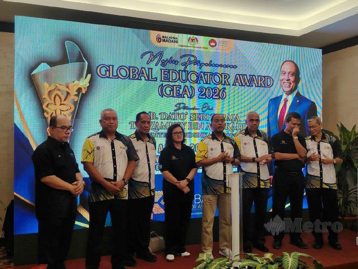 பொது உயர்க்கல்விக் கூட சேர்க்கை விவகாரத்தை அரசியலாக்க வேண்டாம் -  டத்தோ ஸ்ரீ ஸம்ரி அப்துல் காடிர்