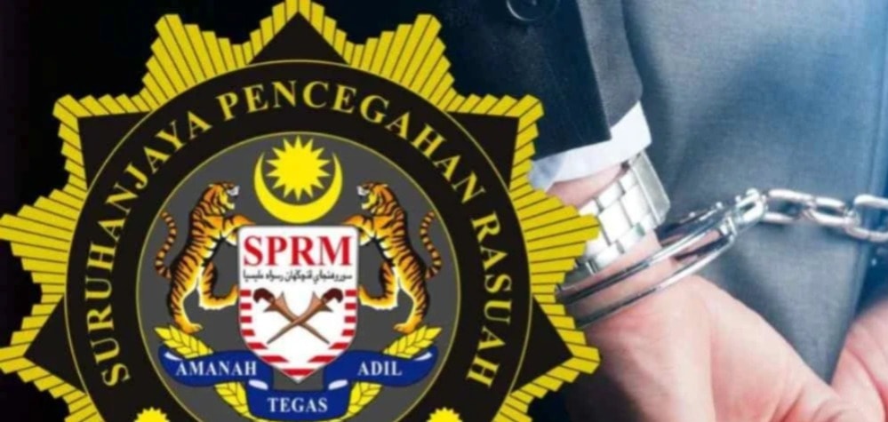 10 லட்சம் ரிங்கிட் லஞ்சம்: பினாங்கு நிறுவன இயக்குநர் உட்பட இருவர் பிடிபட்டனர்