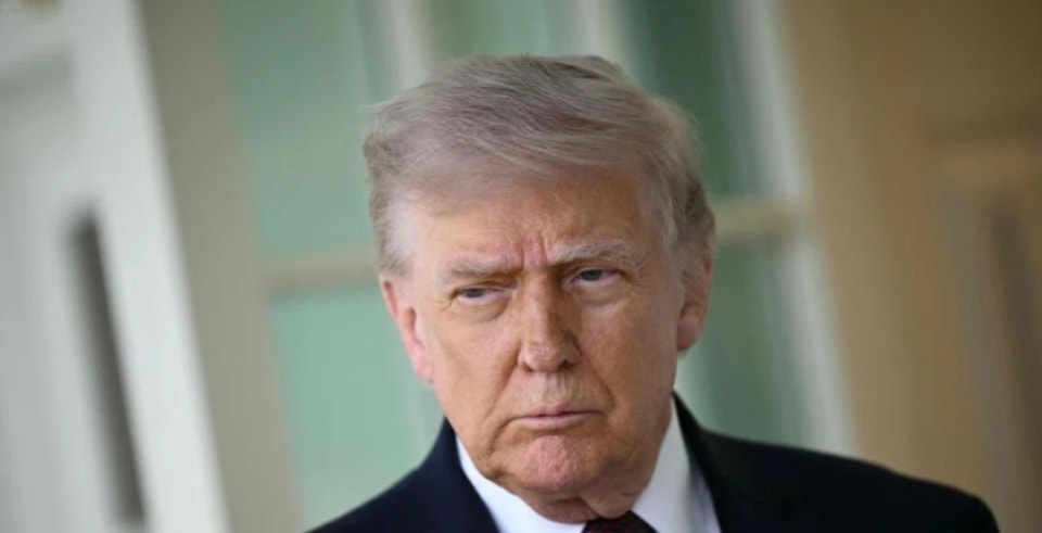 தெலுக் பாங்லிமா காராங் பகுதியில் ரூ.1.1 கோடி மதிப்பிலான என்ஜின் ஆயில் கடத்தல் முறியடிப்பு; 7 பேர் கைது!