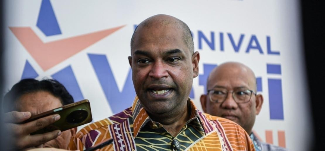 தனியார் நிறுவனங்கள் வீட்டிலிருந்தே பணிபுரியும் முறையை அமல்படுத்த வேண்டும் - அமைச்சர் ரமணன் வலியுறுத்தல்