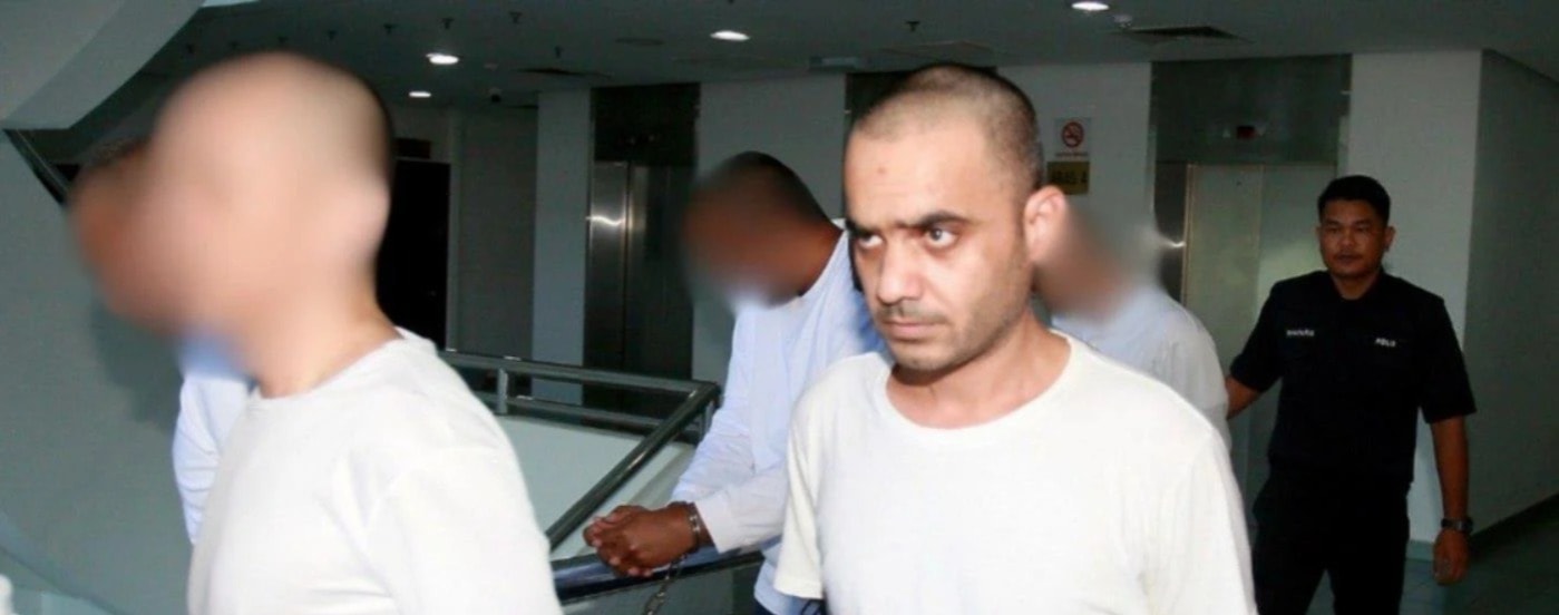 1.4 கிலோ கஞ்சா கடத்தல்: பாகிஸ்தான் தொழிலாளிக்கு 30 ஆண்டு சிறை மற்றும் பிரம்படி