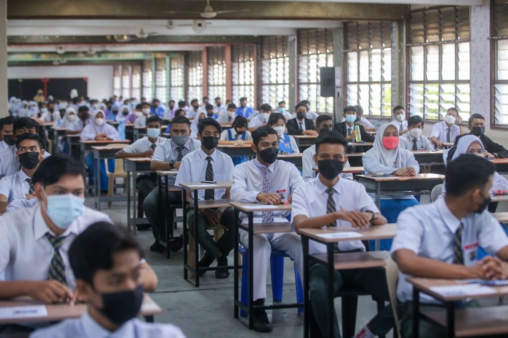 1 லட்சத்து 69,000-க்கும் மேற்பட்ட எஸ்பிஎம் மாணவர்களுக்கு உயர்கல்வி வாய்ப்பு