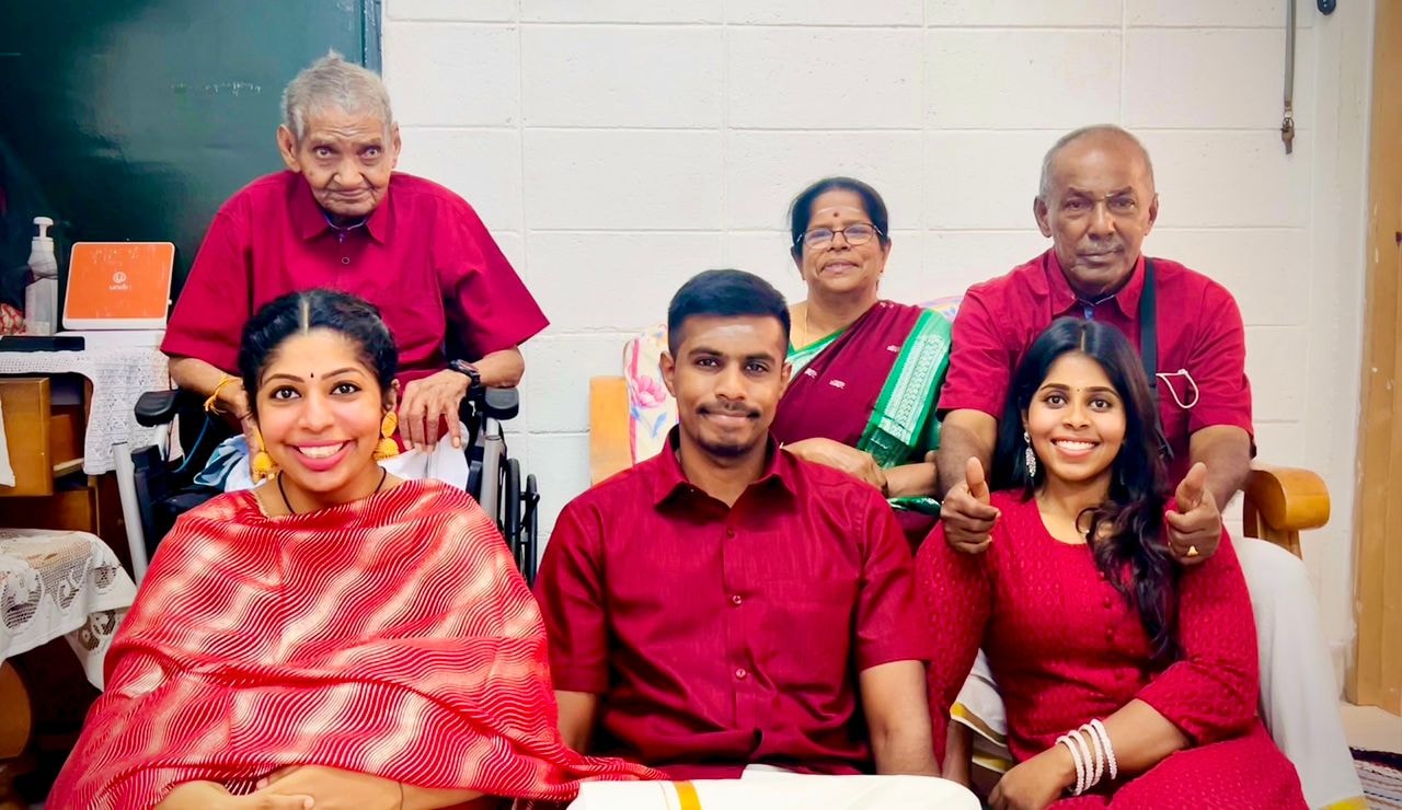 லாரி ஓட்டுநரின் மகள்... சன்வே அடுக்குமாடி குடியிருப்பில் இருந்து அமெரிக்கா நாசா  வரை / நந்தினியின் அசுரப்பயணம்