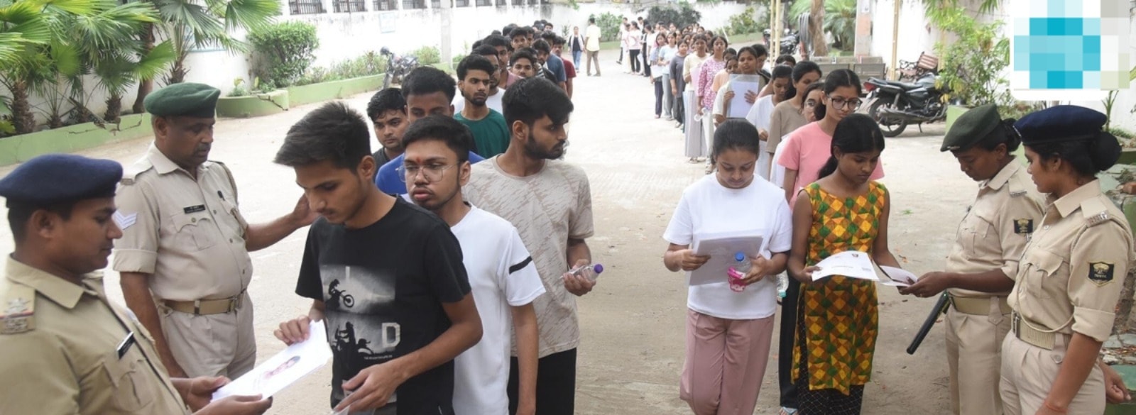 வினாத்தாள் கசிவு: நீட் மருத்துவ நுழைவுத் தேர்வு ரத்து செய்யப்படுவதாக மத்திய அரசு அறிவிப்பு