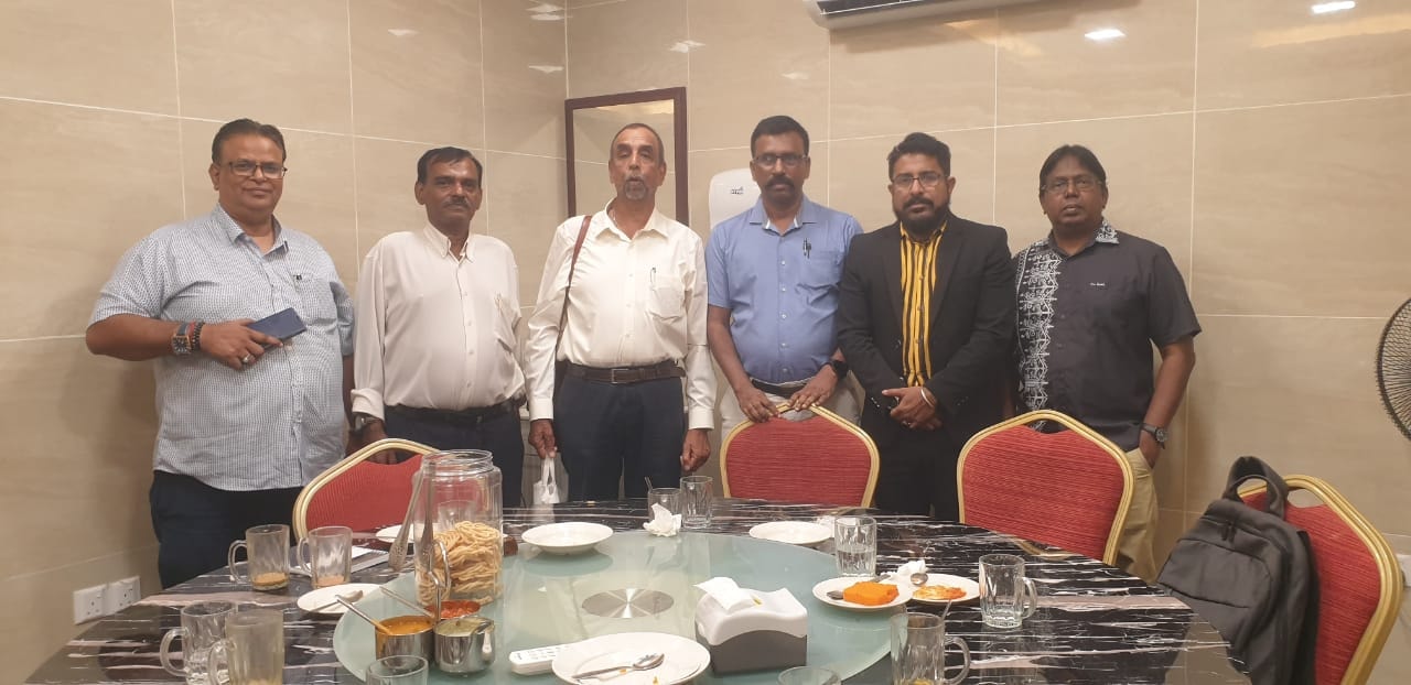இரட்டைப் பிரிவு மாணவர் சேர்க்கை: தமிழ்ப்பள்ளிகளுக்கும் சமப்பகிர்வு தேவை – வெற்றிவேலன்