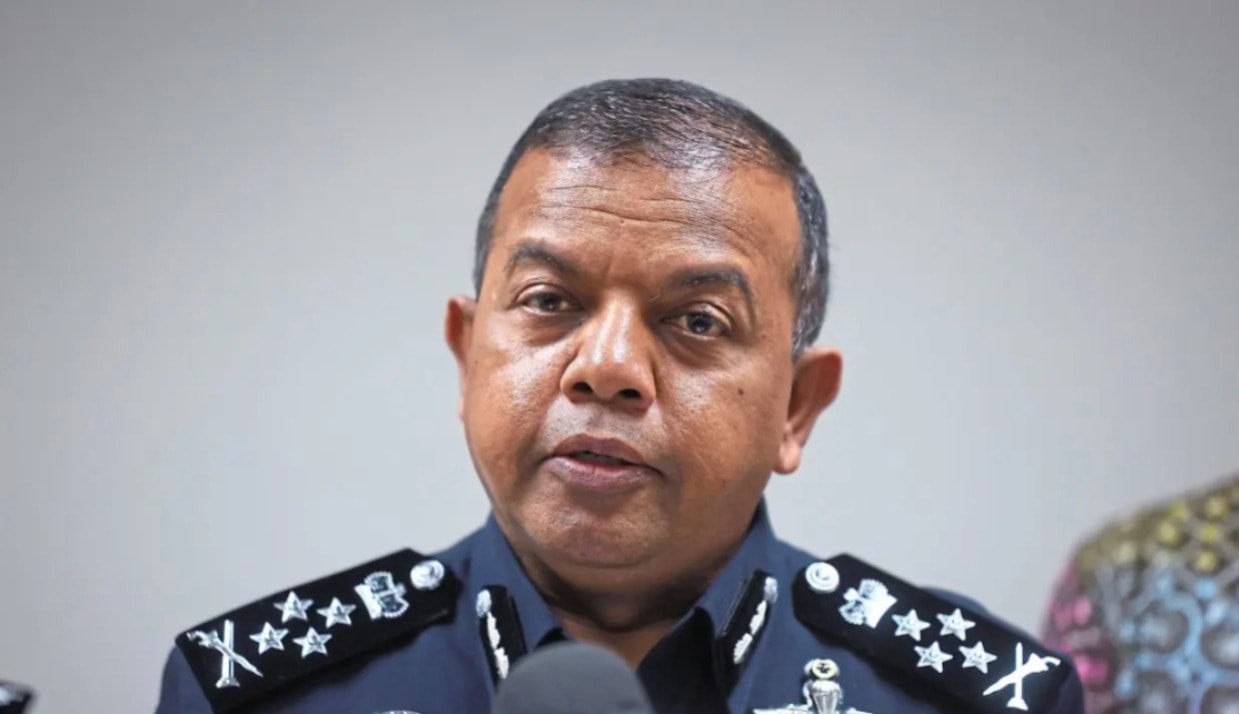 மலேசியாவில் 'வேப்' சாதனங்களுக்கு முழுமையான தடை விதிக்க வேண்டும் - துணை ஐஜிபி ஆயூப் கான் வலியுறுத்து