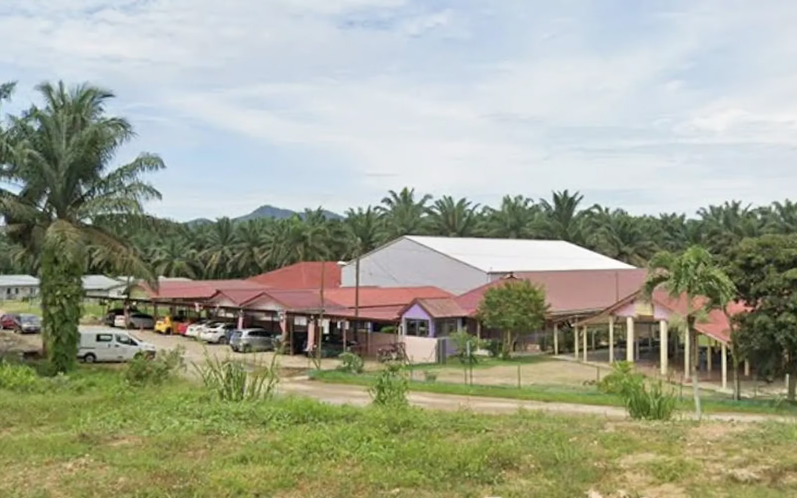 தஞ்சோங் மாலிம் தமிழ்ப் பள்ளியில் அமைக்கப்பட்ட ட்ரோன் அறை - அமைச்சர் சாங் லி காங் பாராட்டு