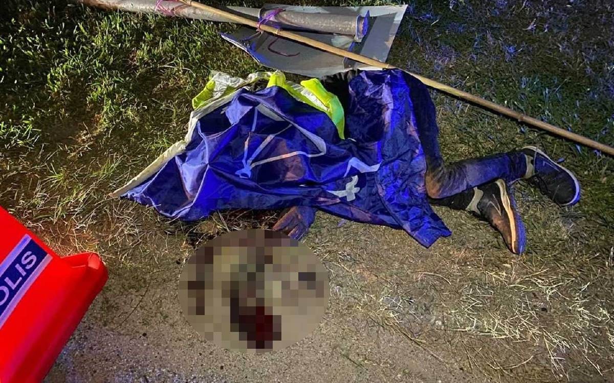 கொடி கட்டும் பணியில் ஈடுபட்டிருந்த இளைஞர், லாரி மோதி பலி