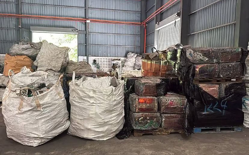பினாங்கு இ-கழிவு ஆலை முற்றுகை: 11 வெளிநாட்டினர் கைது