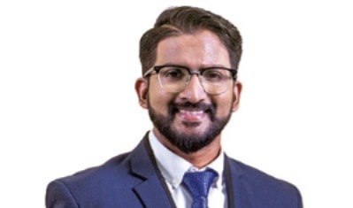 பக்காத்தான் ஹராப்பான் பிரச்சாரத்திற்கு பலம் சேர்க்கும் சிகமாட் நாடாளுமன்ற உறுப்பினரின் 4 மொழி ஆளுமை