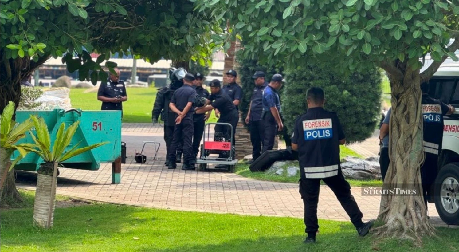 சுங்கை பட்டாணியில் மர ஆலைக்கு வெடிகுண்டு மிரட்டல் - போலீஸ் விசாரணை 