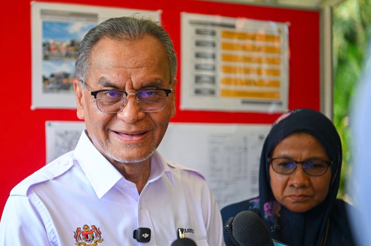 மலேசியாவில் நாளொன்றுக்கு 18 பேர் சாலை விபத்துகளில் உயிரிழக்கிறார்கள் - சுகாதார அமைச்சர் தகவல்