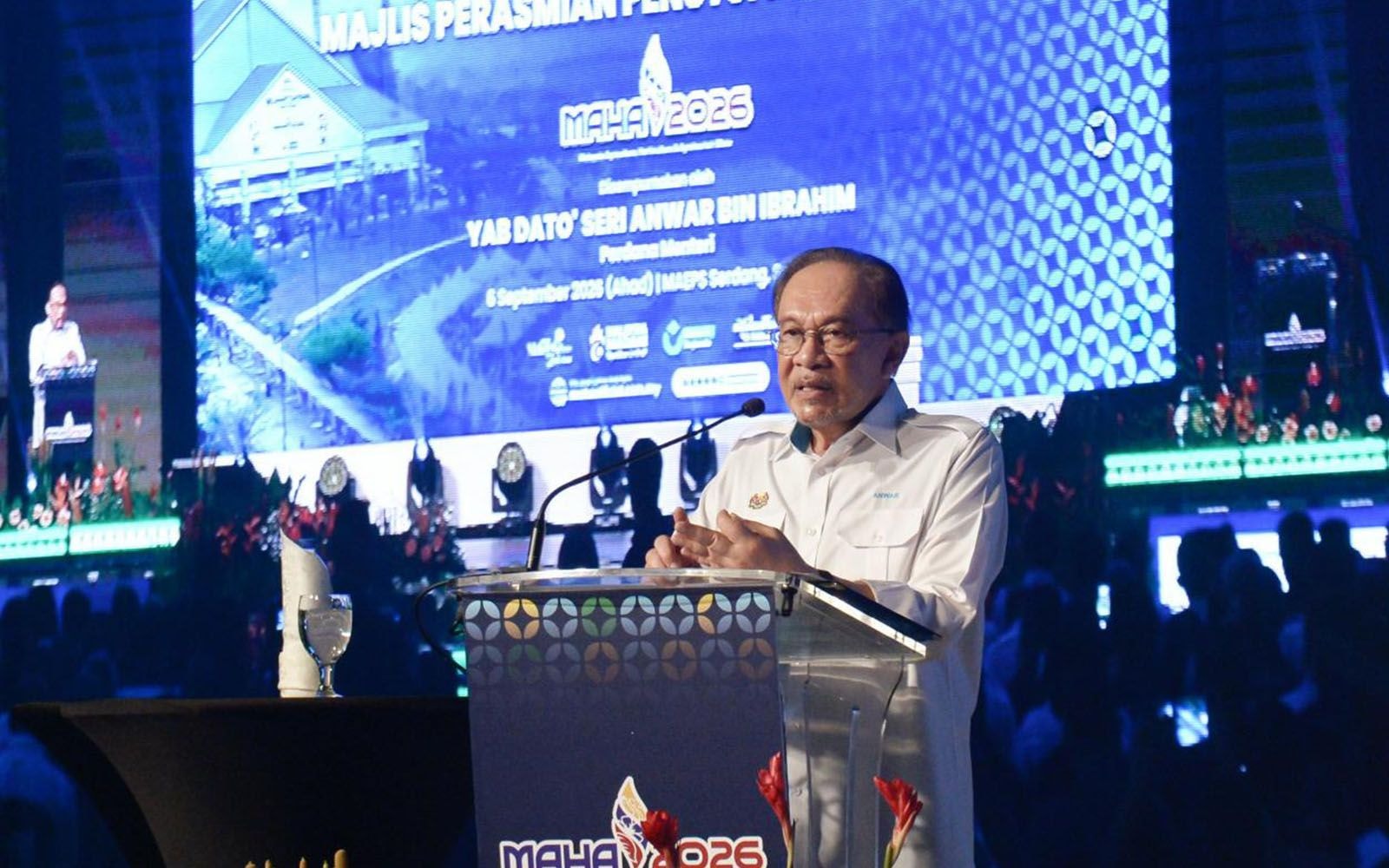 “விவசாயிகளை பலிகடா ஆக்கக்கூடாது!” – உர விநியோக தாமதம் குறித்து எஸ்பிஆர்எம் விசாரணைக்கு அன்வார் உத்தரவு
